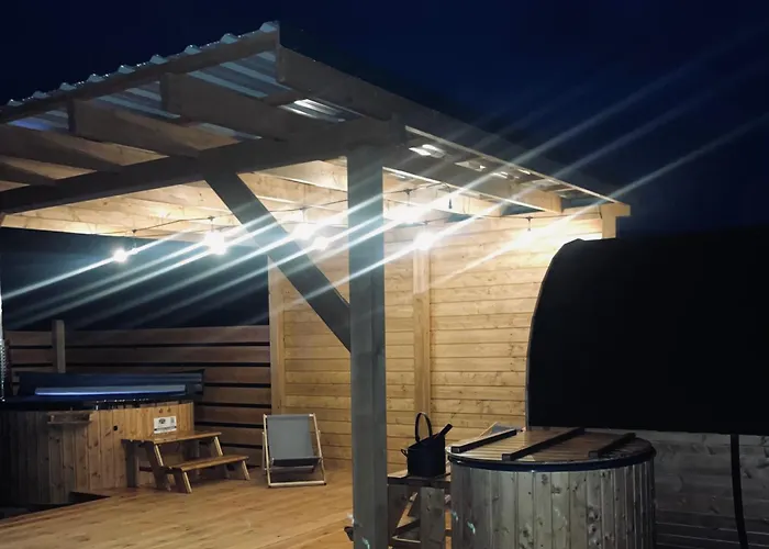 Sworna Laka Z Zewnetrznym Spa- Sauna, Jacuzzi, Balia